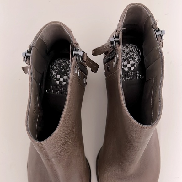 Vince Camuto fawn low heeled ankle boots with studded detail,  US 7, EU37 - Picture 8 of 8